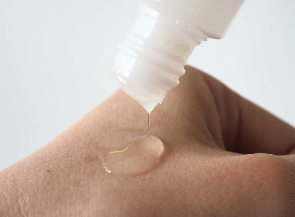 アンプルールラグジュアリーホワイト使用感写真