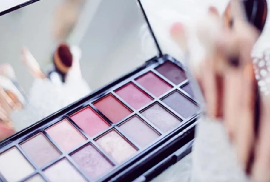 2017y04m19d_111737299