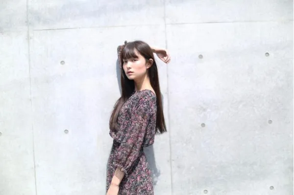 2017y06m05d_105834271