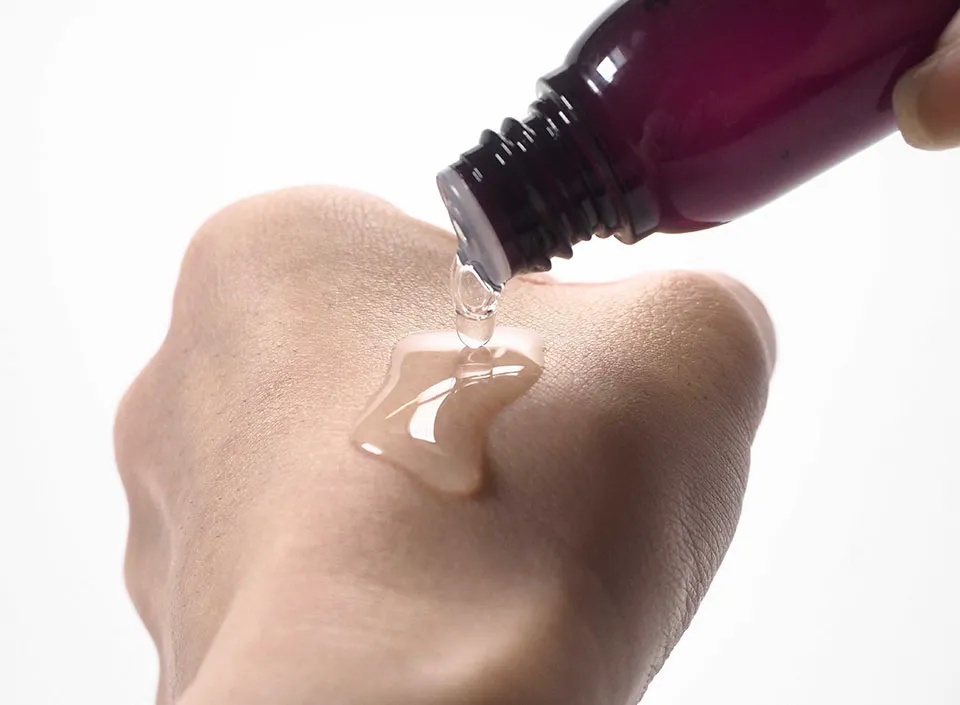 アテニアドレスリフトローション使用写真