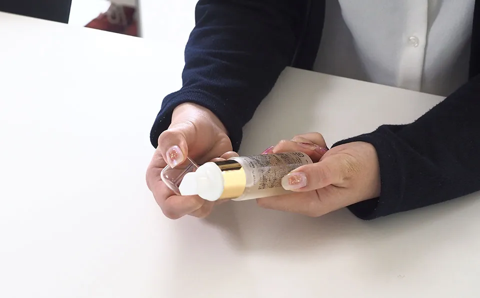 ハリッチプレミアムリッチプラスを持っている画像