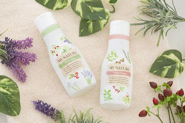 マイナチュレシャンプーの口コミと効果を徹底検証!薄毛が気になる女性の味方♡ アイキャッチ画像