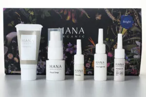 HANAオーガニックの口コミ評価5.2超の効果は本当？自然派化粧品は肌に良いのか徹底検証。