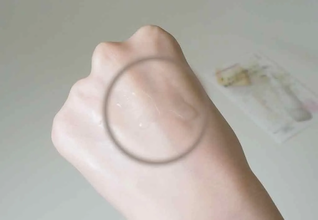 エッセンスローション