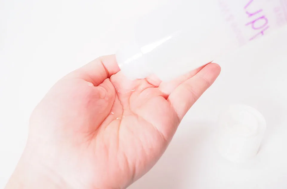 アドライズ化粧水使用感