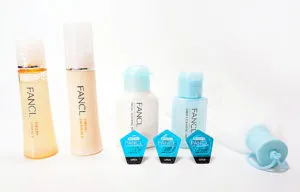ファンケルエンリッチプラスはシワ・たるみ肌やほうれい線に効く？口コミ調査と検証レビュー、成分分析をお試しセットを使って調査 アイキャッチ画像