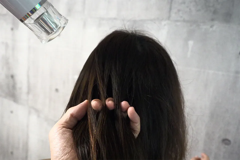 ドライヤーでヘアセット