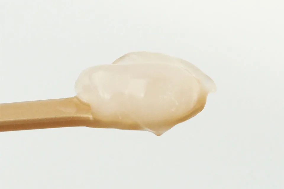 コラリッチEXブライトニングリフトジェルの使用量