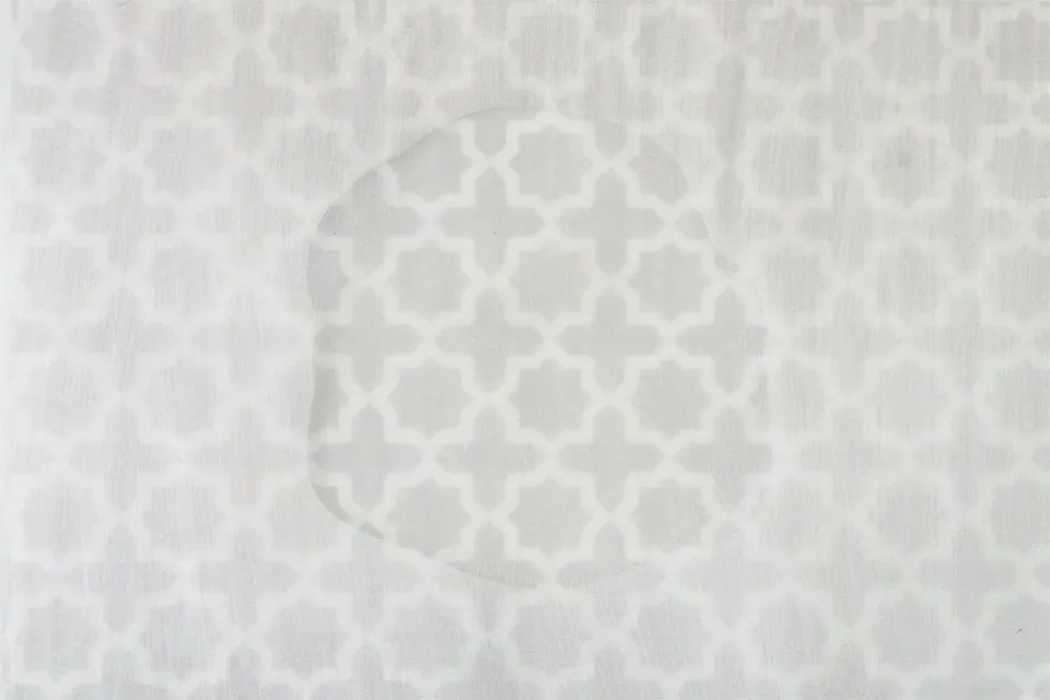 くすみ肌のサンプルに水分をプラス