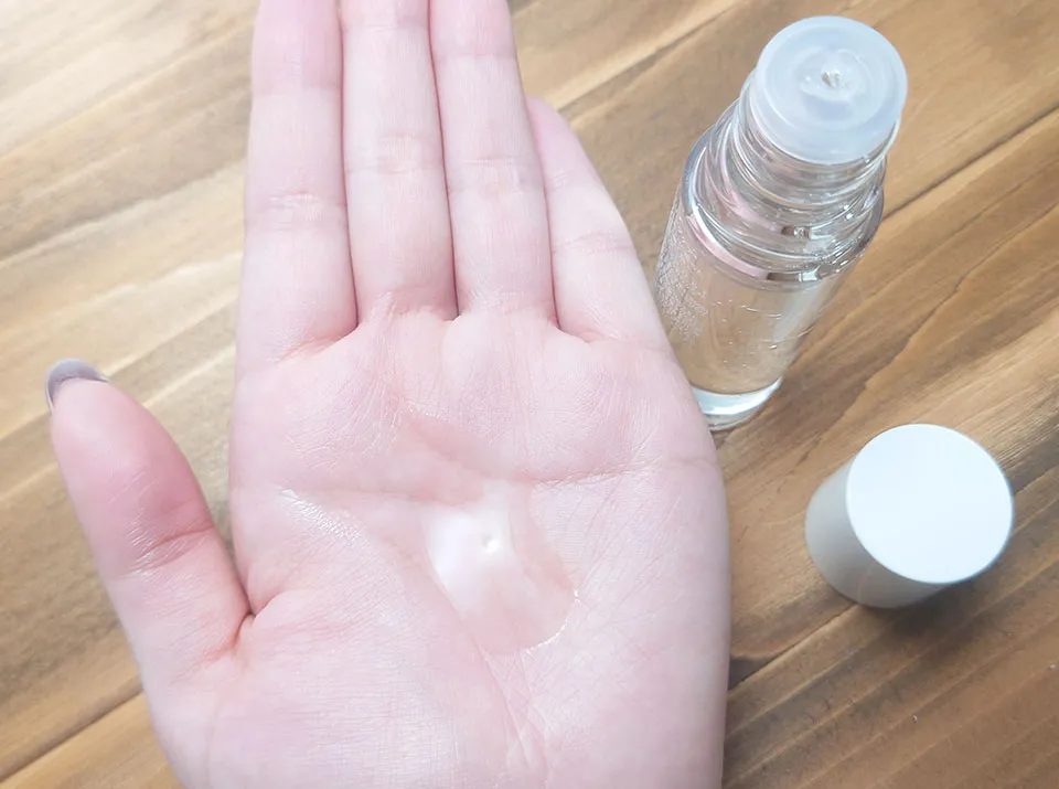 エリクシール化粧水写真