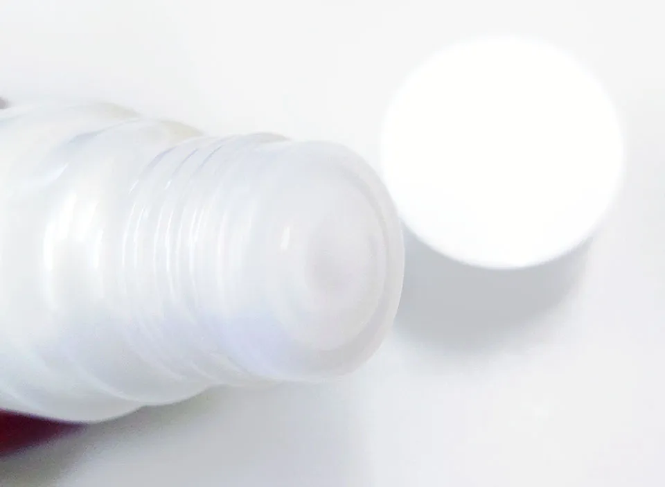 エリクシール乳液ボトル