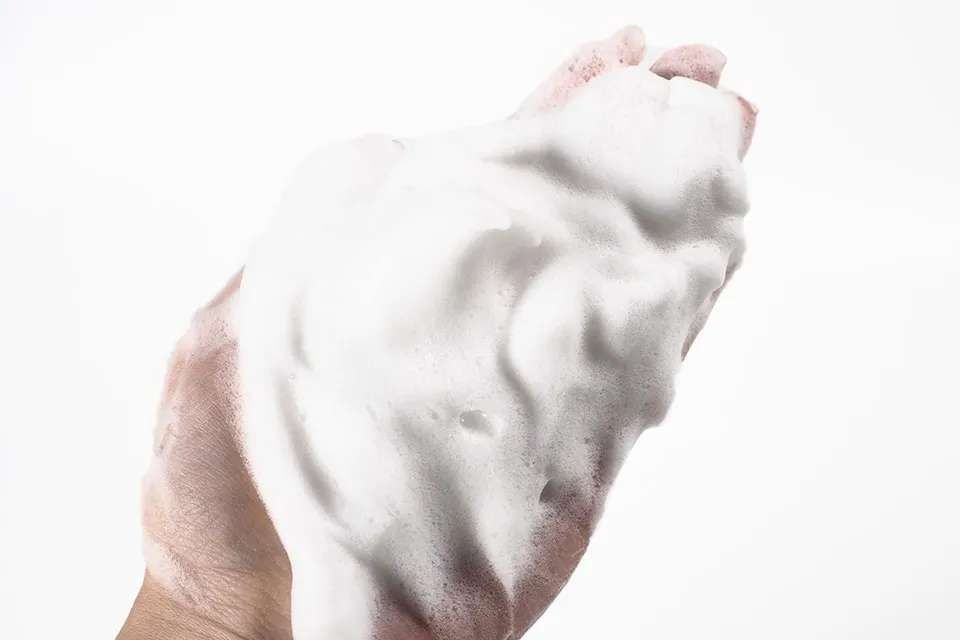 草花木果洗顔フォーム使用写真