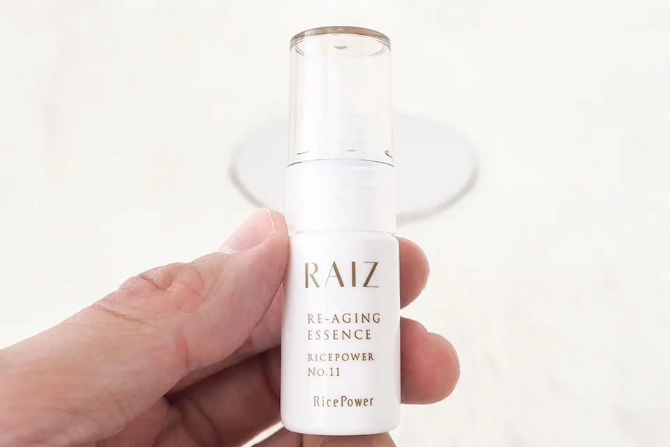 リエイジングエッセンストライアルの外観