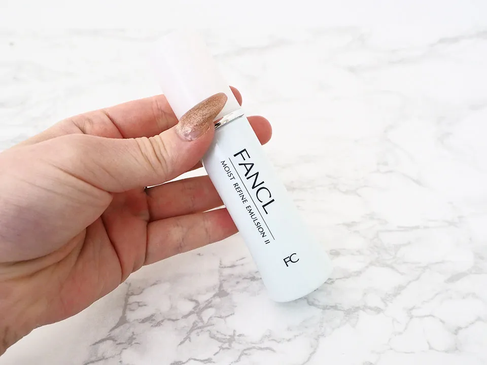 ファンケルモイストリファイン乳液写真