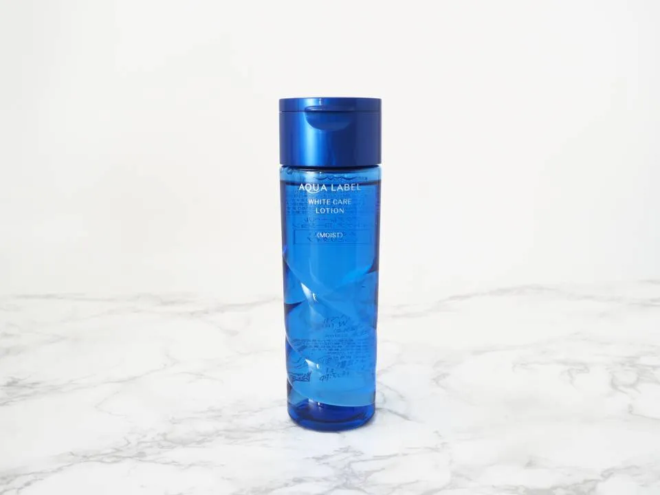 アクアレーベルホワイトケアの写真