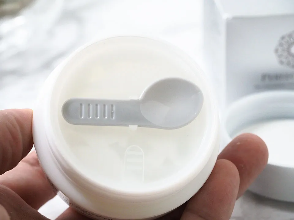 付属のスパチュラ