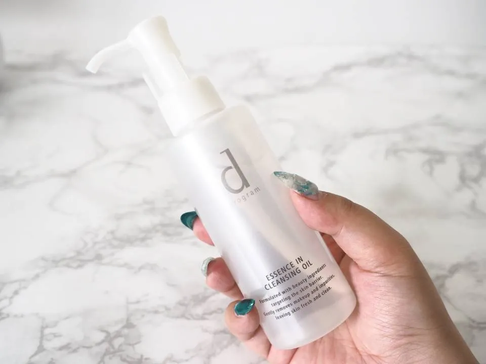 dプログラムエッセンスインクレンジングオイルの商品画像