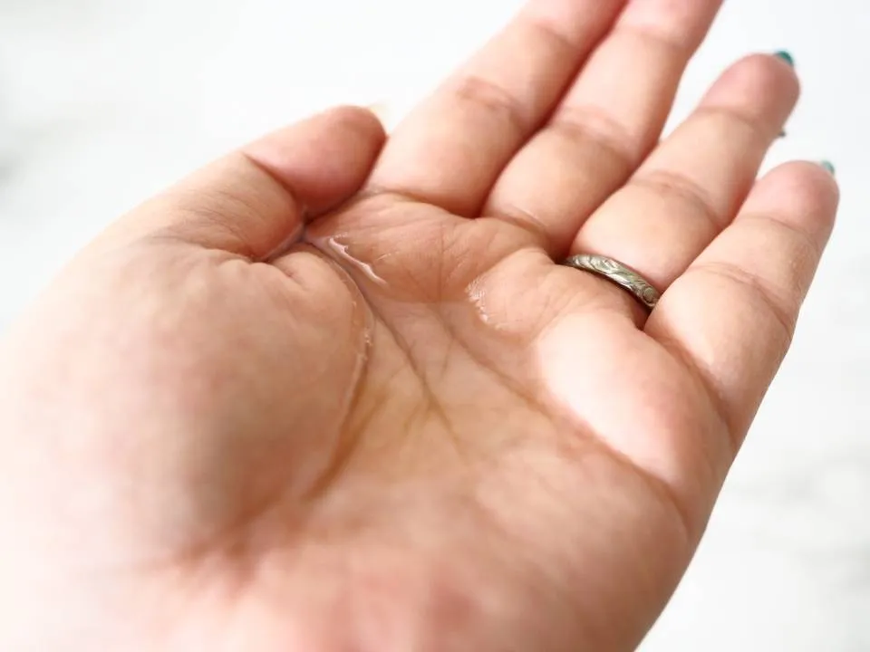 dプログラムエッセンスインクレンジングオイルの商品画像