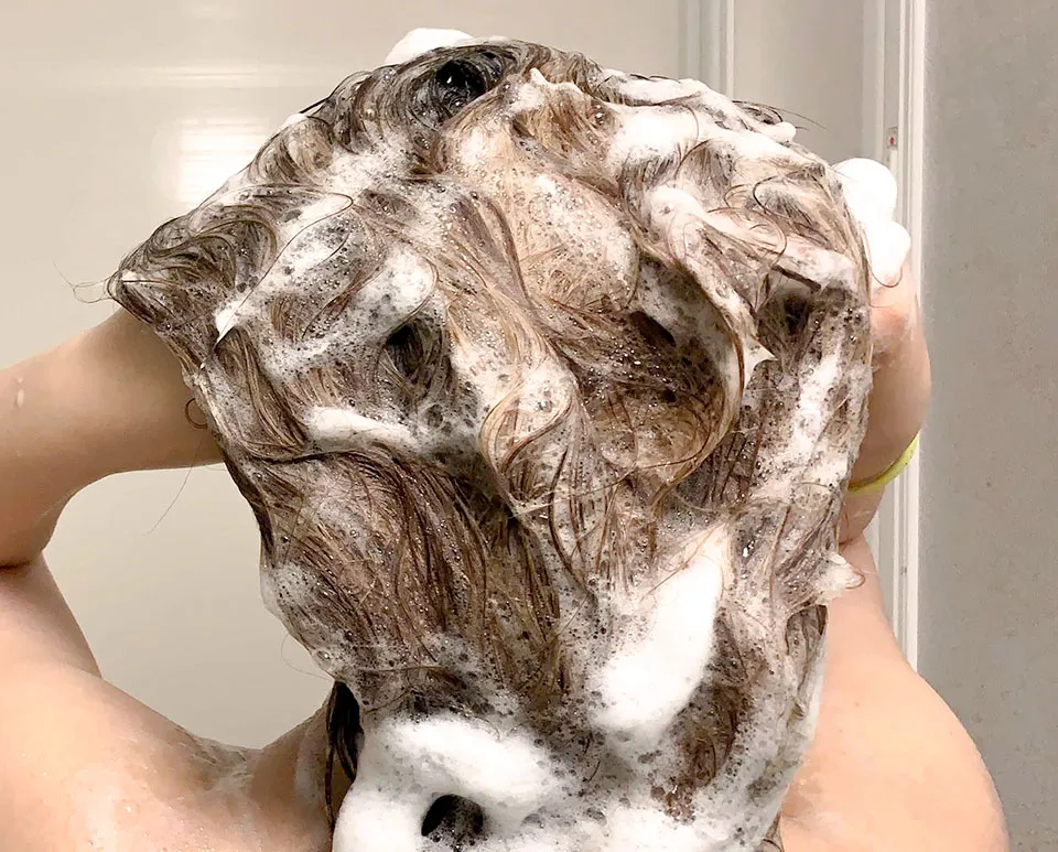 haruシャンプーを使用している写真