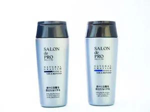 サロンドプロ ナチュラルグレイッシュリンスインシャンプーの染毛力や口コミを調査。 アイキャッチ画像