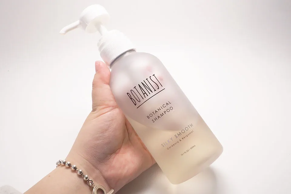 ボタニストプレミアムシャンプーの商品写真