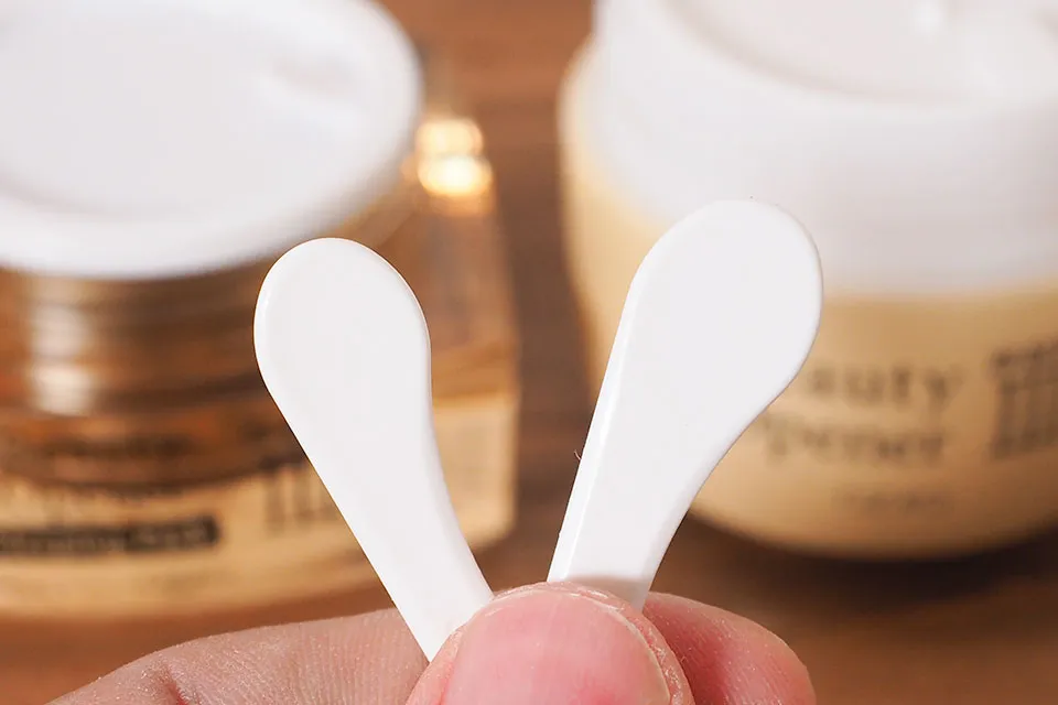 ジェルのスパチュラと比較