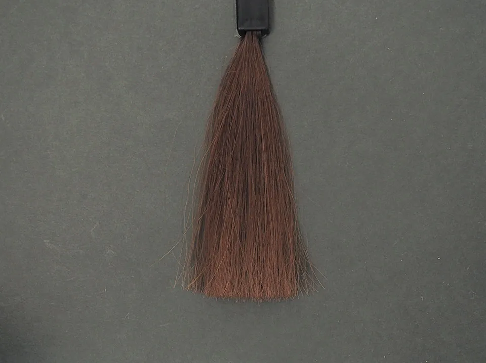 利尻カラーシャンプーダークブラウンの染毛写真