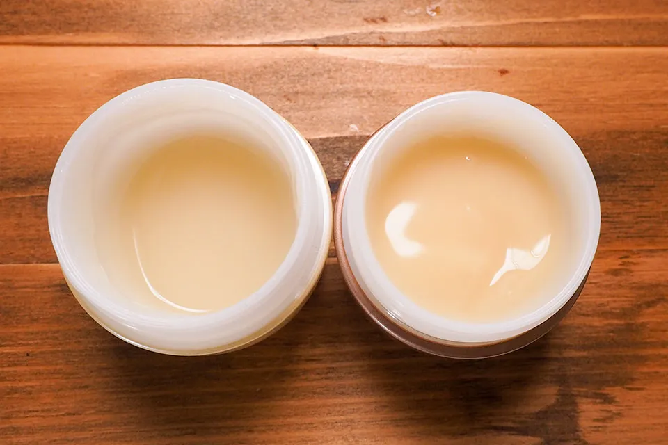 初代と色合いを比較