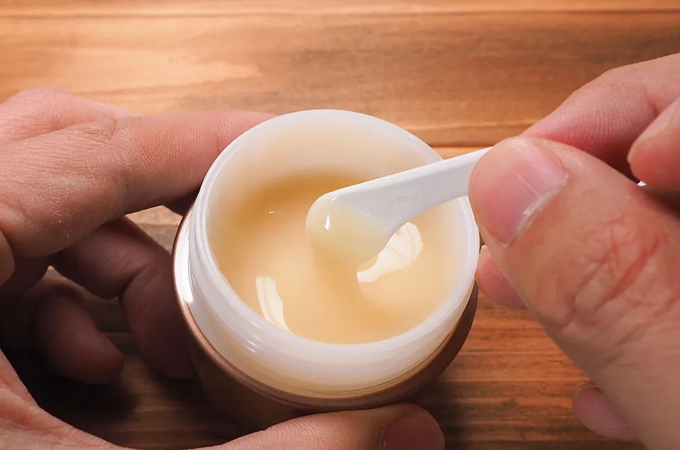 ビューティーオープナージェル リンクル＆ホワイトのテクスチャ