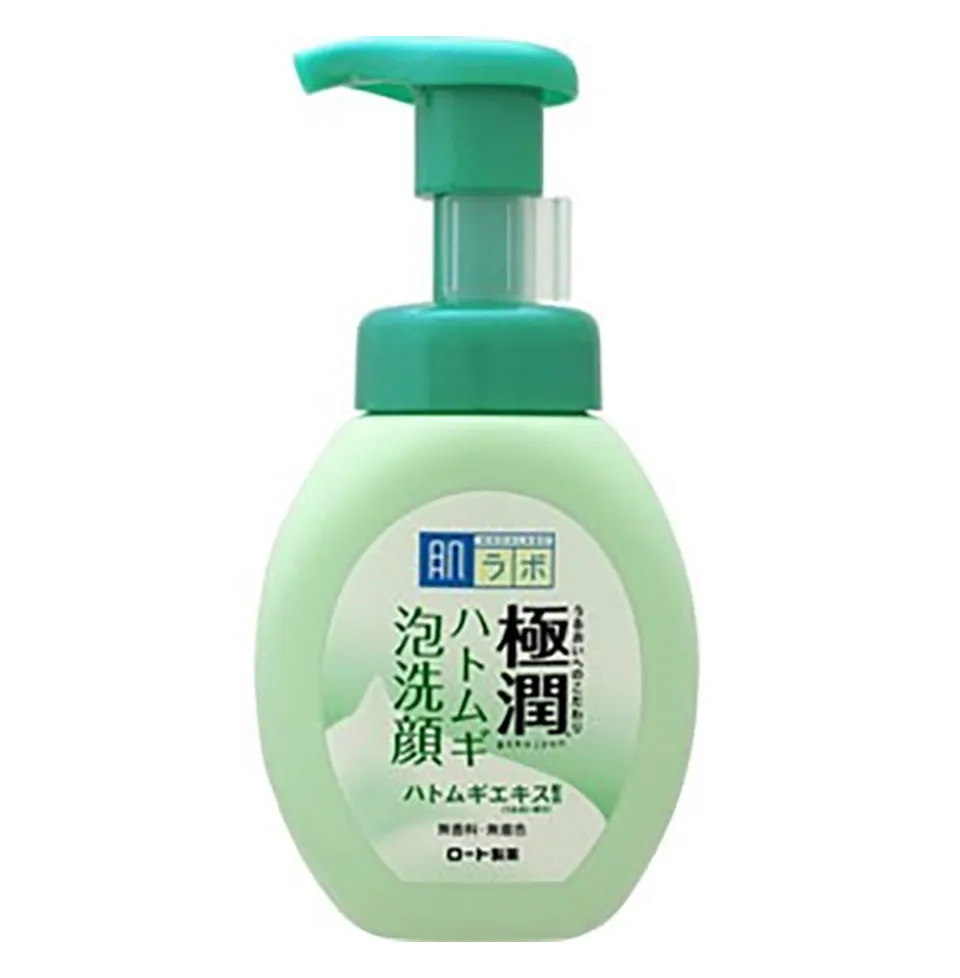 肌ラボ極潤ハトムギ泡洗顔写真