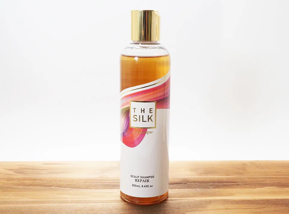 THESILKシャンプーの商品画像.