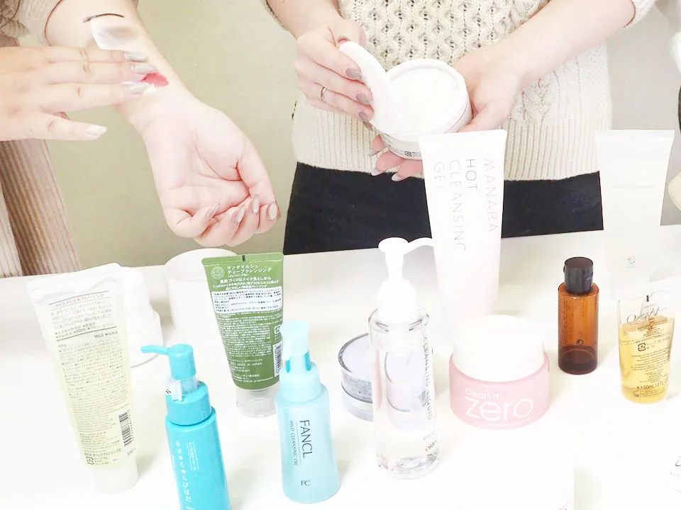 クレンジングを比較検証している画像