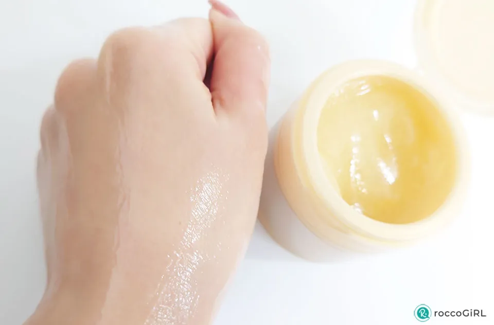 アクアレーベル黄色テクスチャ伸ばしたあと