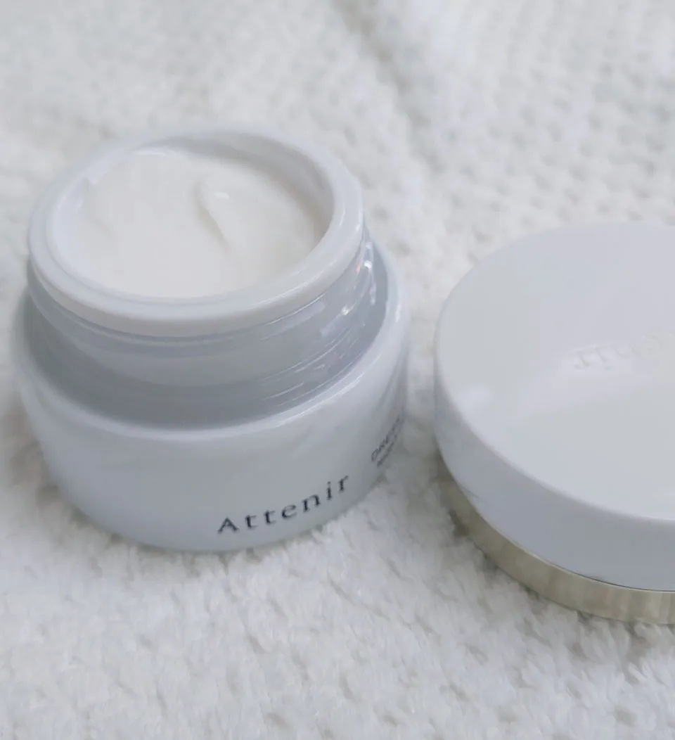 アテニアドレススノークリーム使用感口コミ