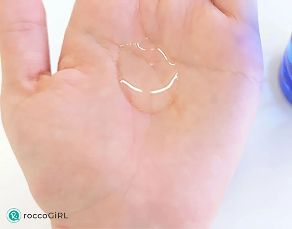 アクアレーベル化粧水使用感写1