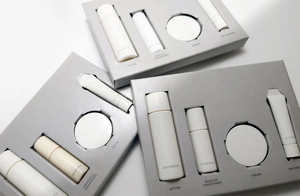 ディセンシアの口コミと効果をプロが本音で検証！3種の