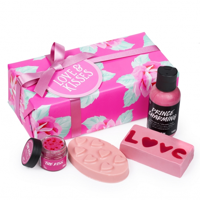 LUSHからバレンタイン限定アイテムが登場!ギフトにも自分磨きにも最適な可愛いラインナップで話題に♡ アイキャッチ画像