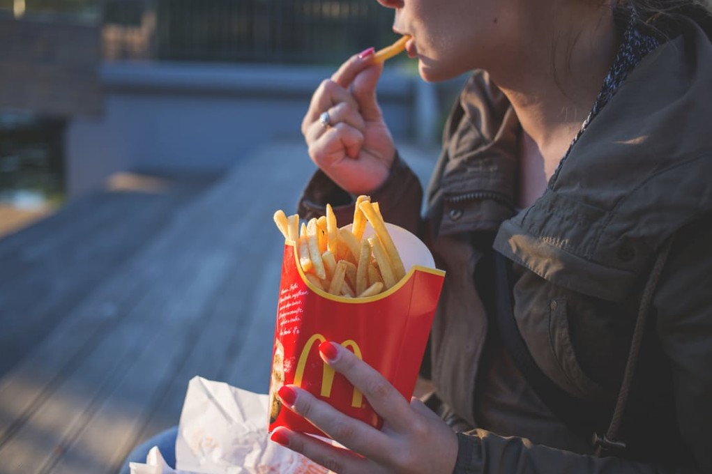 マクドナルド新作「チキンタルタ」ってどんな味?!タツタじゃないの?口コミ&カロリーを紹介 アイキャッチ画像
