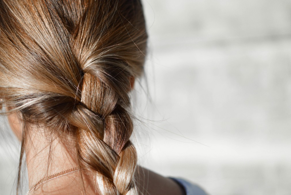 忙しくても諦めない!ロングヘアの簡単アレンジお教えします アイキャッチ画像