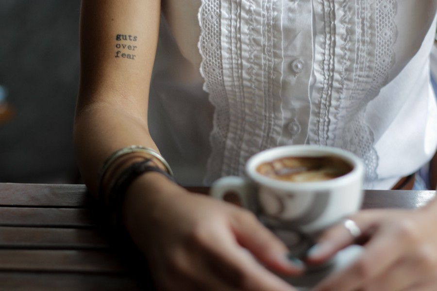 インスタントコーヒーのカフェイン量を調べてわかった意外な落とし穴とは アイキャッチ画像