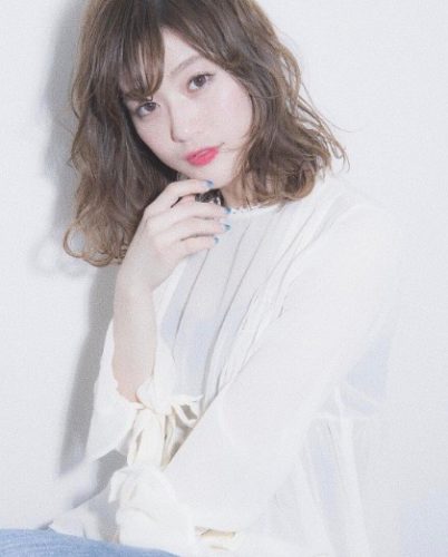 2017y04m05d_133347544