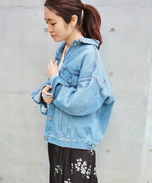 快適 オシャレな 春アウター 特集 大人にぴったりの旬なアウターを3つご紹介 Roccogirl
