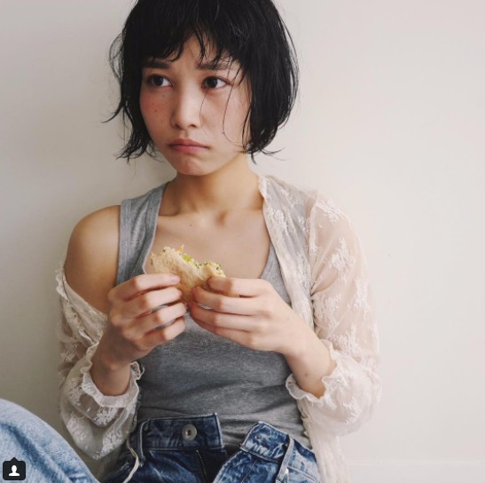 2017y06m05d_112424074