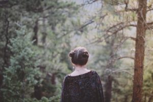 夏のヘアワックスはこれで決まり！崩れ知らずでスタイルがキープできるおすすめスタイリング剤まとめ アイキャッチ画像