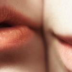 3分に1本売れているキス専用美容液って?ぷるツヤ魅力的な唇で気になるカレをGET♡