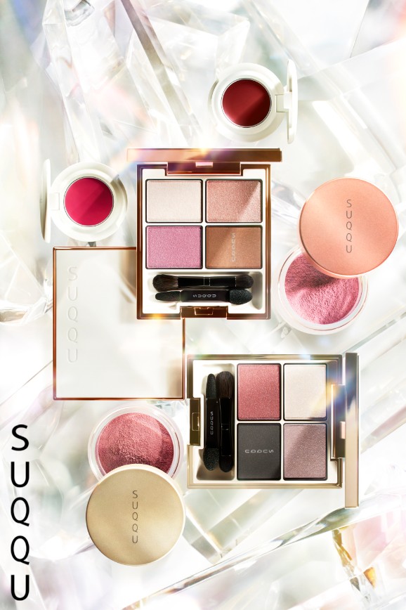 スックのクリスマスコフレ17は 雪の結晶 がポイント 魔法のようなコスメアイテムに注目 Roccogirl