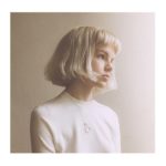 セピアグレージュのヘアカラーで儚げ透明感♪セルフでも簡単、最新のカラーリング! アイキャッチ画像