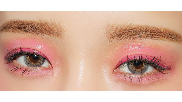 pink-jungle目元