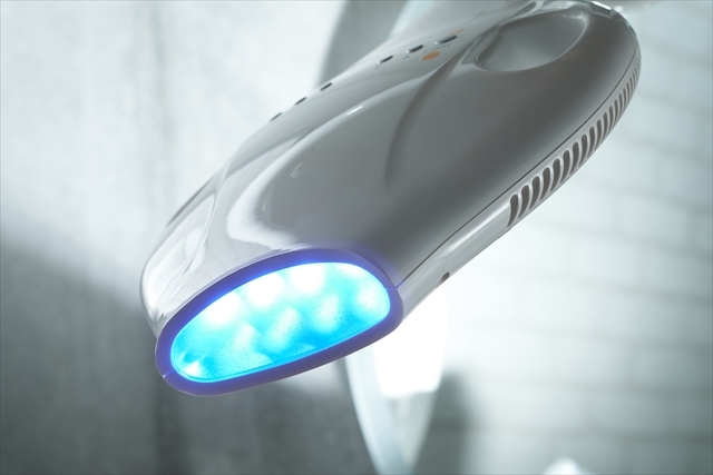 ホワイトニング照射器