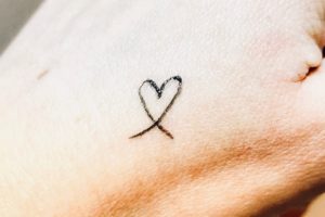 ベルサイユのばら リキッドアイライナー 商品画像②